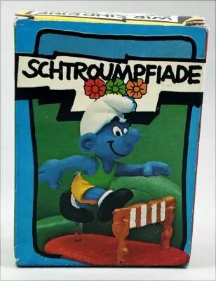 Les Schtroumpfs - Schleich - 40511 Schtroumpf saut de haies (Neuf en boite)