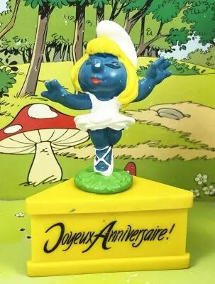 Les Schtroumpfs - Schleich - Schtroumpfette Ballerine \'\'Joyeux Anniversaire!\'\' (socle jaune) 