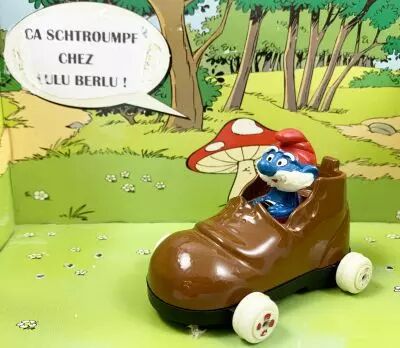 Les Schtroumpfs - Voiture m�tal Esci - Voiture chaussure du Grand schtroumpf (occasion)