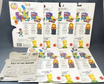 Les Simpsons - Mattel 1990 - Lot de 8 cardbacks : Homer, Marge, Bart, Lisa, Maggie, Nelson, Bartman, Rev\'n Go Racer