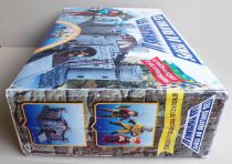 Les Visiteurs 2 : Les Couloirs du Temps - Chateau Fort Simba & 3 Figurines PVC Plastoy Neuf Boite