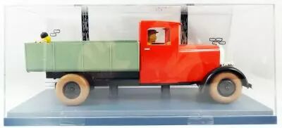 Les Voitures de Tintin (Echelle 1:24) - Hachette - N�49 Le Camion Rouge (Le Lotus Bleu)