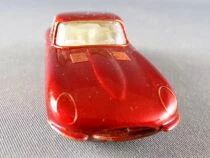 Lesney Matchbox # 32 E Type Jaguar Metallic Red no Box