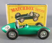 Lesney Matchbox N° 19 Aston Martin F1 Racer Green Metalised with Box