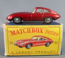 Lesney Matchbox N° 32 Jaguar Type E Rouge Métallisé avec Boite