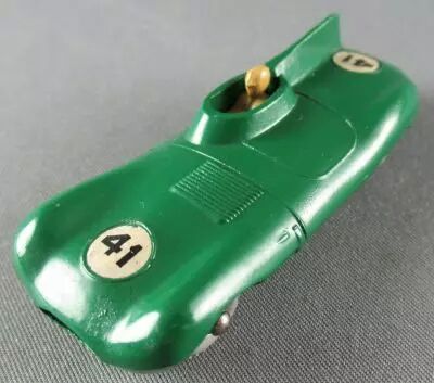Lesney Matchbox N� 41 Jaguar Type D Verte sans Boite