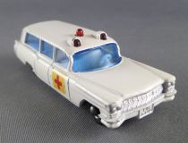 Lesney Matchbox N° 54 S&S Cadillac Ambulance Blanche