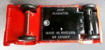 Lesney Matchbox N&deg; 71 Jeep Gladiator Rouge
