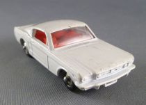 Lesney Matchbox N° 8 Ford Mustang Coupé Blanche