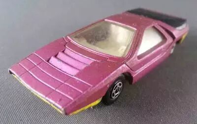 Lesney Matchbox Superfast # 75 Alfa Carabo no Box