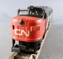Life-Like 7898CN Ech N Canadian National Locomotive Diesel Alco FA2 6750 Eclairage en Boite