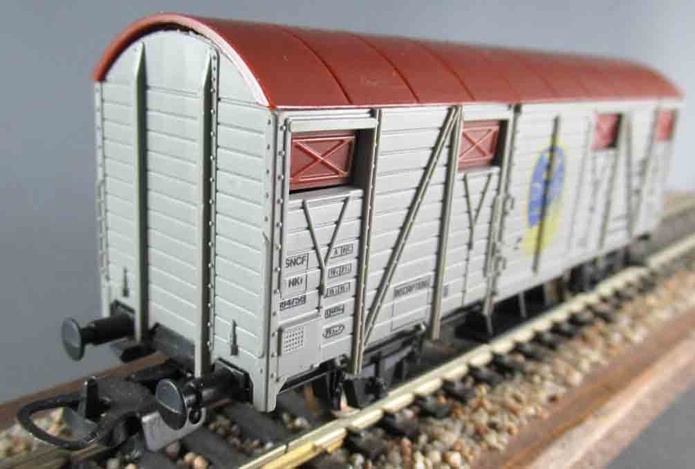 Lima 303167 HoSncf Uic Covered Wagon 2 Axles HKi 84758 Grey