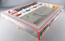 Lima 60 0940 Ho Automatic Car Unloader with Mercedes Wagon Mint in Box