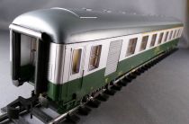 Lima 6643 0 Gauge Sncf Uic Lugages Van 1st Cl Coach A7D 518752-70685-6 Silver & Green Livery