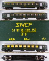 Lima 9124 9307 Ho Sncf Rame 4 Voitures Uic 3 x A9 1° Cl + 1 x A7D Mixte 1° Cl/Fourgon Eclairage sans Boite