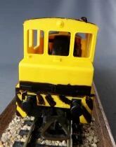 Lima Ho Sncf Locotracteur Man�uvre Diesel Type MDT Immat 501 livr&eacute;e Jaune Fonctionne