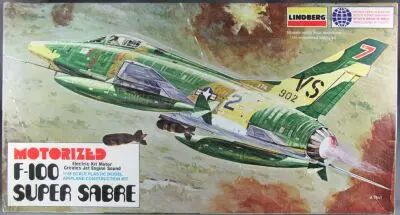 Lindberg - N�2509M Avion Chasse USAF Motoris� F-100 Super Sabre 1/48 Neuf Boite