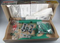Lindberg - N°2509M Avion Chasse USAF Motorisé F-100 Super Sabre 1/48 Neuf Boite
