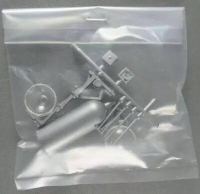 Lindberg - No 100-:98 Satellite With Three Stage Launching Rocket Rare Maquette 1958 1/200 Pi�ces D�tach�es