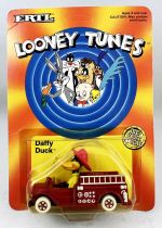 Looney Tunes - Ertl Die-cast - Daffy Duck in fire truck (Mint on Card)