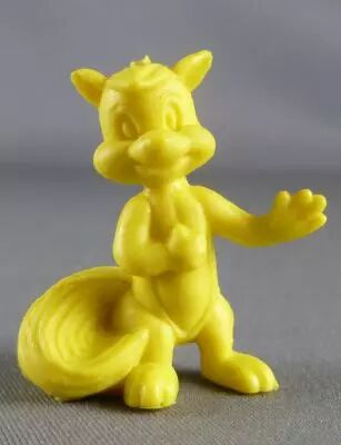 Looney Tunes - GF Monocolor Premium Figure - Pepe The Pew (Yellow)