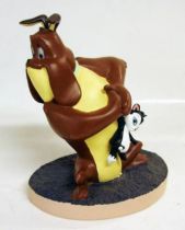 Looney Tunes - Statuette résine Warner Bros. - Marc Antoine et Pussyfoot