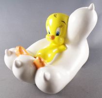 Looney Tunes - Warner Avenue of the Stars Ceramic Coin Bank - Tweety Rests in the clutches of Sylvester