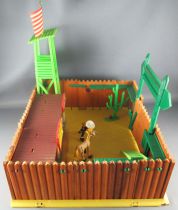 Lucky Luke - Comansi - Fort Canyon Wooden Mint in Box Ref 702