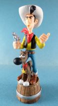 Lucky Luke - Figurine PVC Pièce de Jeu d\'Echecs Plastoy - Lucky Luke et Rantanplan sur un Tonneau