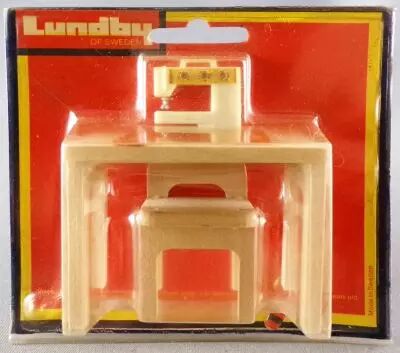 Lundby of Sweden # 5181 -Sewing Machine with Table & Chair Mint on Card Dolls House Furniture