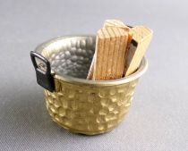 Lundby of Sweden # 5774 - Bucket \'Hammered Copper\' with Logs for Chimney & accessories Dolls House Furniture