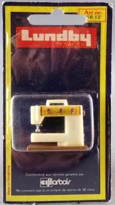 Lundby of Sweden # 6612 -Sewing Machine Dolls House Furniture Mint on Card