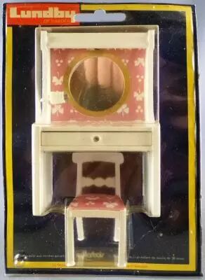 Lundby of Sweden # 7117 - White & Pink Lightening Vanity Unit with Miror and Chair Dolls House Furniture Mint on Card