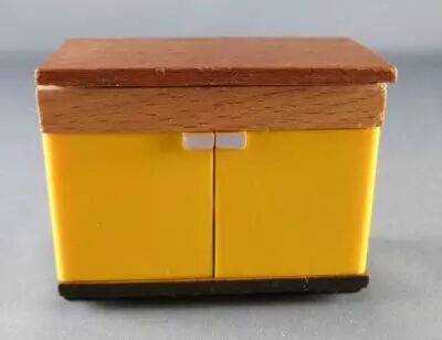 Lundby of Sweden - Kitchen Low Furniture 2 Yellow Doors Dolls House Furniture