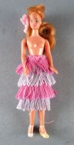 Lundby of Sweden - The Mother in Hollidays Action Figure Dolls House