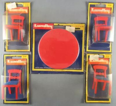 Lundby of Sweden R�f 3125 3116 - Cuisine Rustique Rouge 4 Chaises + Table Ronde Meuble Maison de Poup�es Neuf Blister