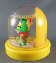 M&M\'s - Snow Globe Dome Yellow & Red as Santa\'s elves