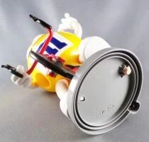 M&M\'s candy dispenser - Yellow Cyclist