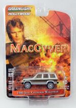 MacGuyver - Greenlight Hollywood - 1:64 scale die-cast 1986 Jeep Cherokee Wagoneer