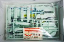 Macross - ARII Plastic Model - VF-1J Valkyrie 1/100 Scale Model Kit (mint in box)