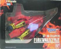 Macross 7 VF-19 custom Firevalkyrie 1/65 Bandai