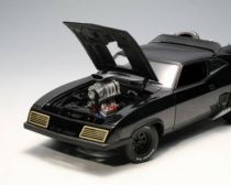 Mad Max 2 The Road Warrior - Diecast V8 Interceptor 1:18 - AutoArt