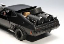 Mad Max 2 The Road Warrior - Diecast V8 Interceptor 1:18 - AutoArt