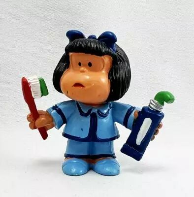 Mafalda - Comics Spain PVC figure - Mafalda is brushing her teeth
