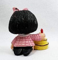 Mafalda - Figurine PVC Comics Spain - Mafalda avec gateau d\'anniversaire (robe rose)