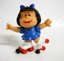 Mafalda (bleue) en rollers (rouge) pvc Comics Spain