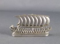 figurine_publicitaire_maison_du_cafe___bateaux___marins_celebres___galere_egyptienne_1