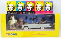 Marilyn Monroe - 1/36 scale Ford Thunderbird with figure - Corgi
