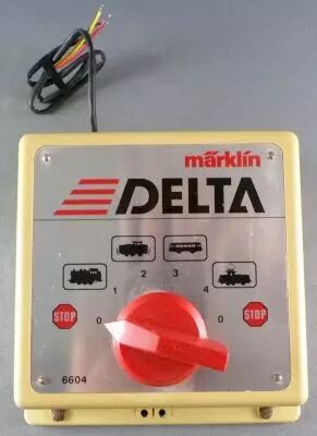 M�rklin 6604 Delta Digital Control Unit Yellowed Body