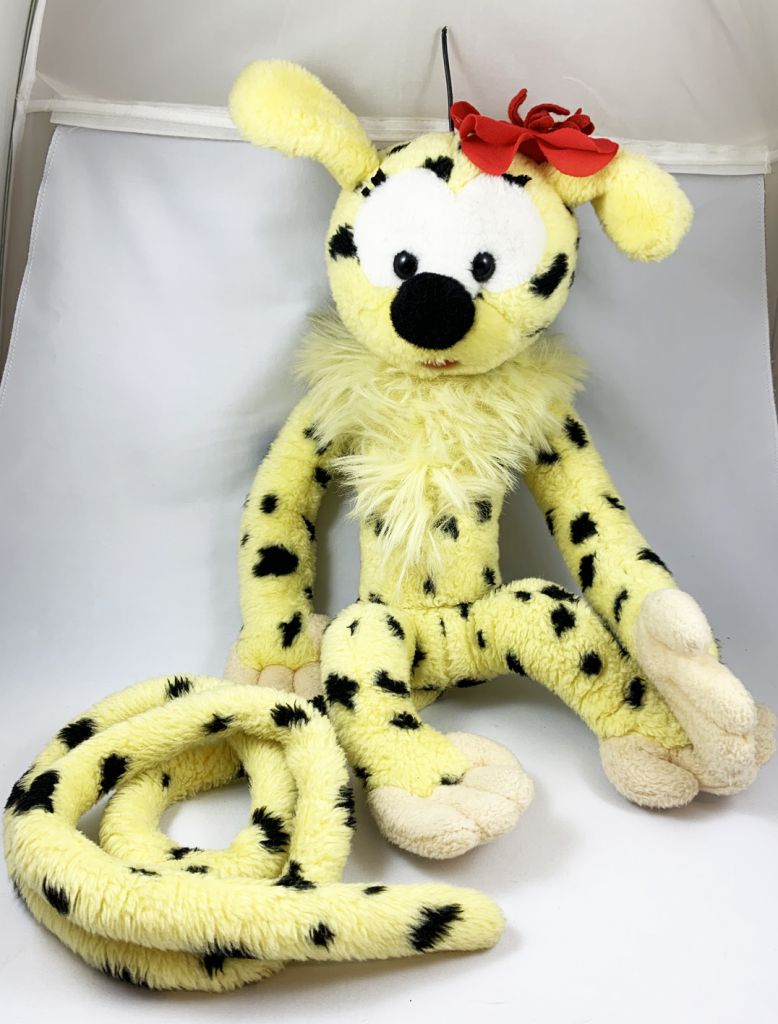 marsupilami rose peluche